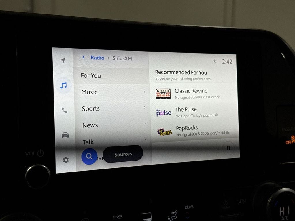 2023 Toyota Highlander Hybrid LE