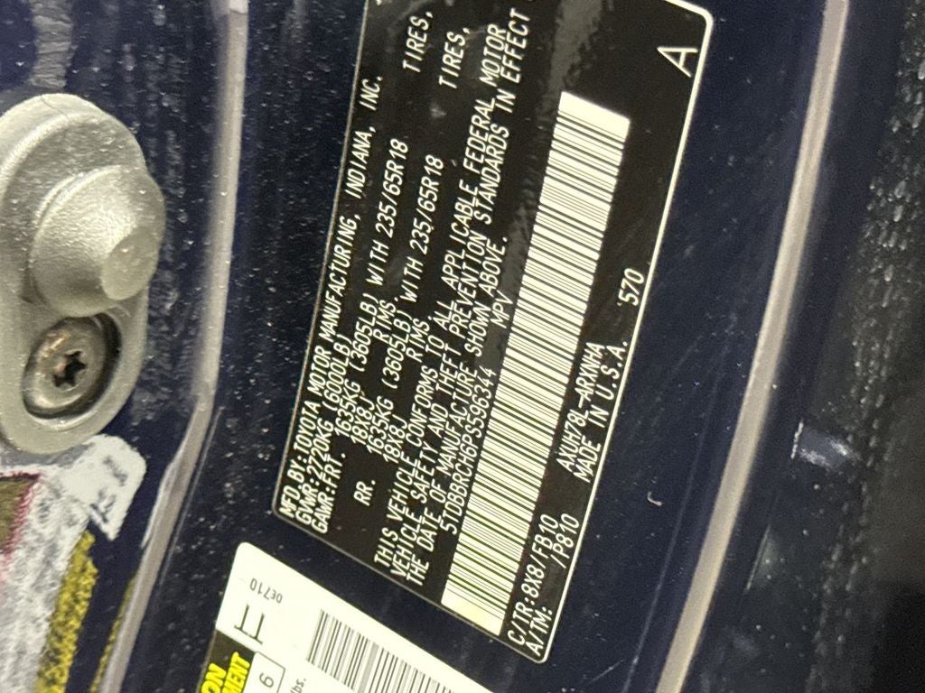 2023 Toyota Highlander Hybrid LE