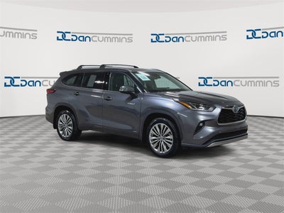 2021 Toyota Highlander Hybrid Platinum