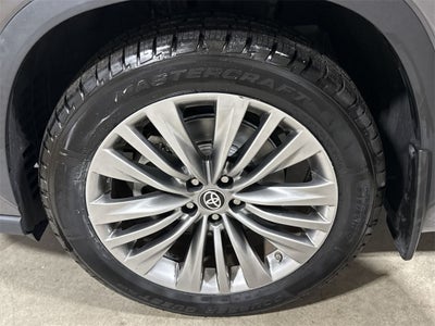 2021 Toyota Highlander Hybrid Platinum