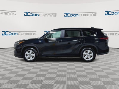 2024 Toyota Highlander LE