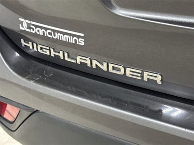 2024 Toyota Highlander LE