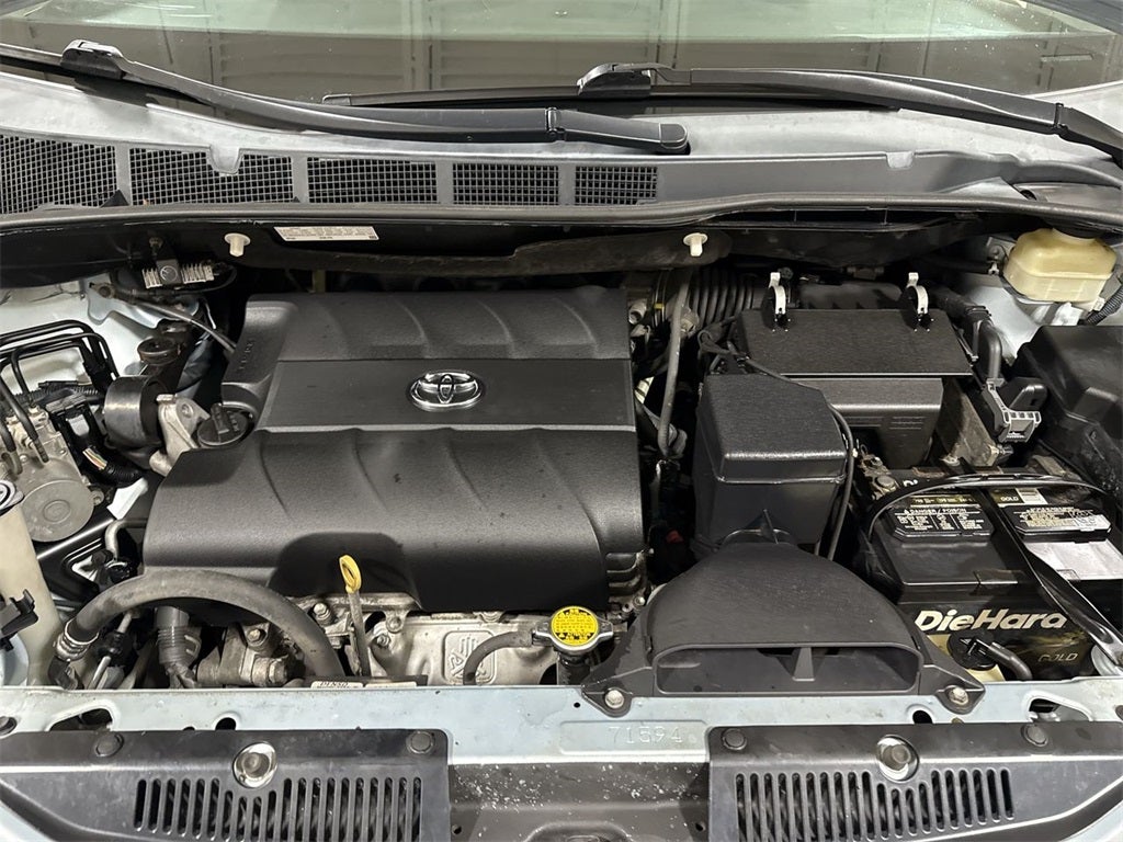 2016 Toyota Sienna L