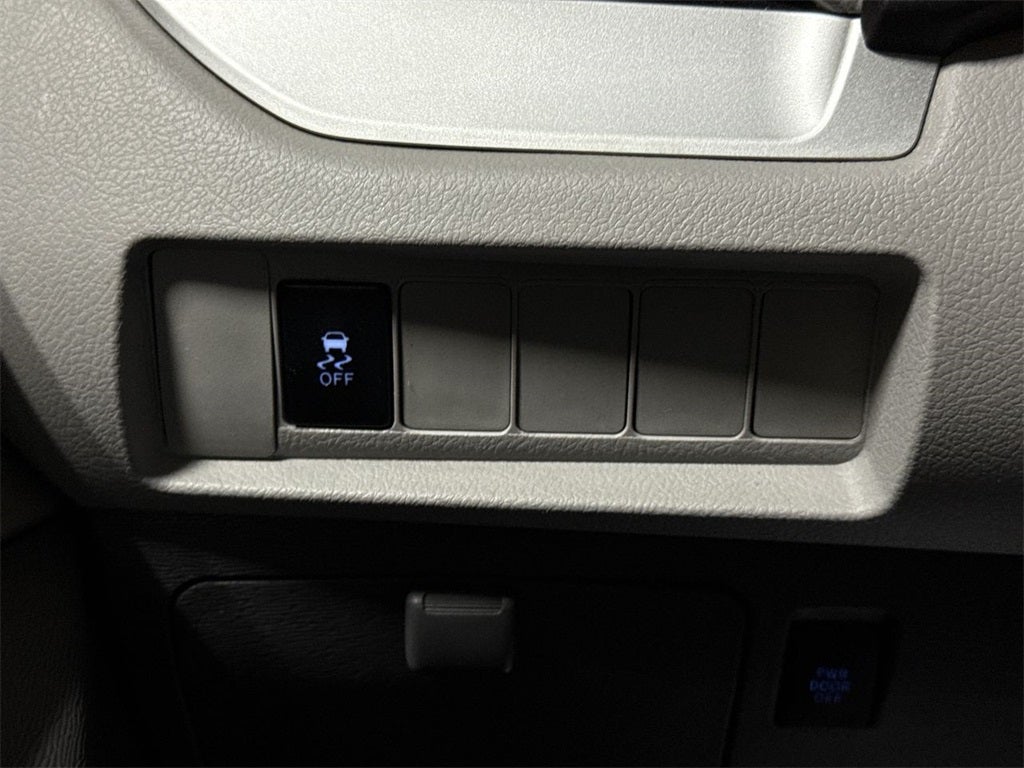 2015 Toyota Sienna L