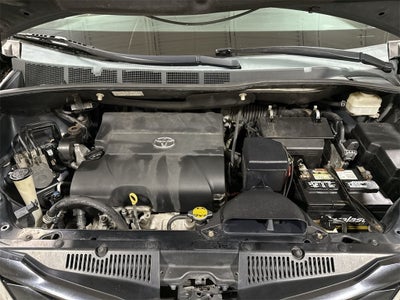 2015 Toyota Sienna L