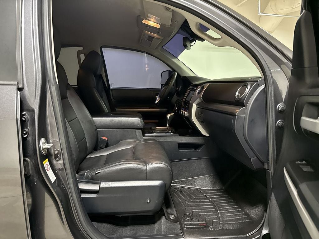 2018 Toyota Tundra SR5