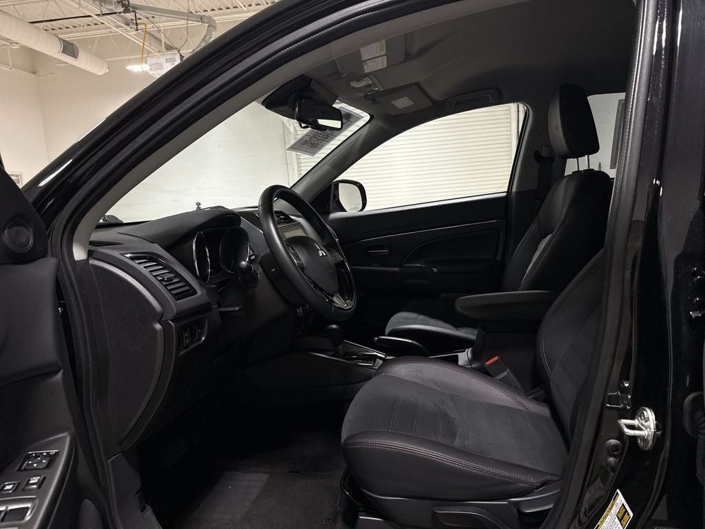 2025 Mitsubishi Outlander Sport 2.0 ES