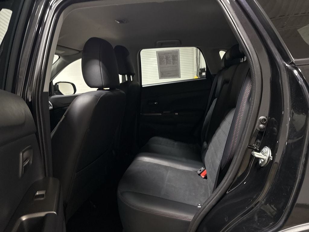 2025 Mitsubishi Outlander Sport 2.0 ES