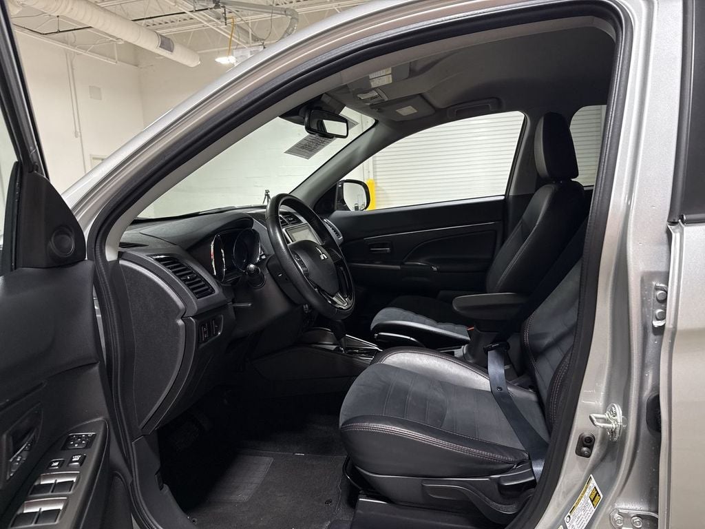 2024 Mitsubishi Outlander Sport 2.0 ES