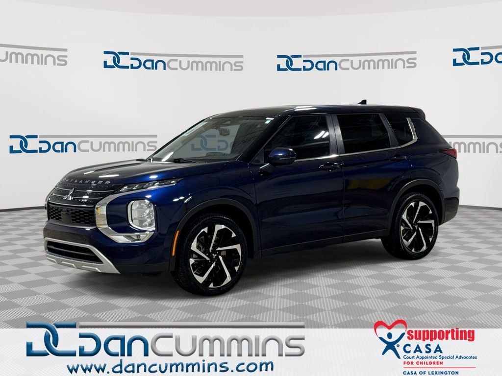 2024 Mitsubishi Outlander SE