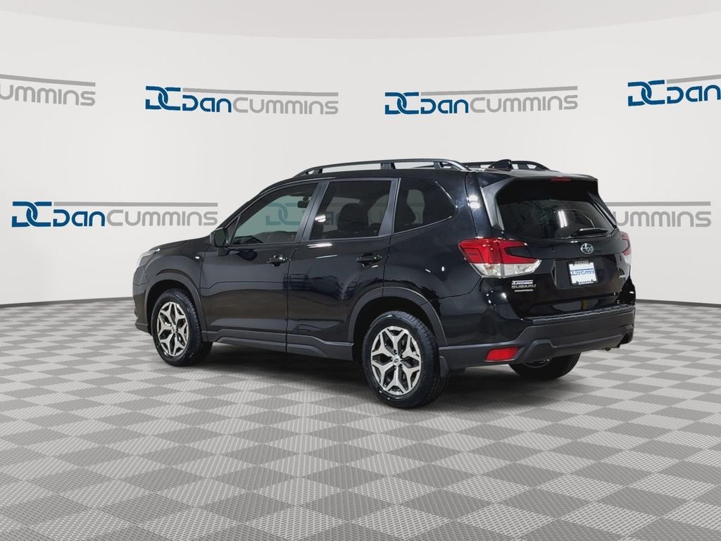2024 Subaru Forester Premium
