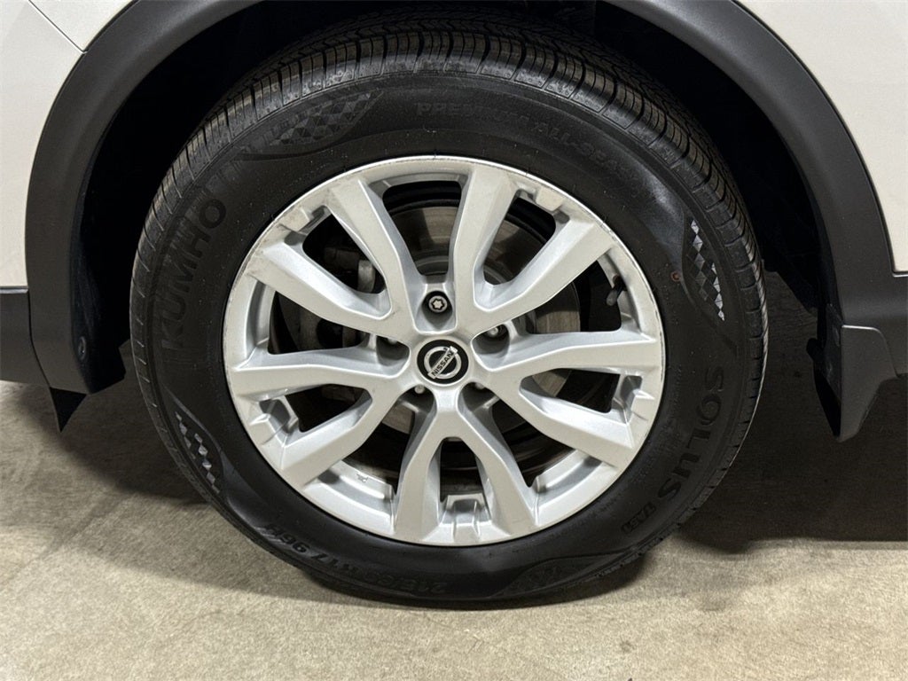 2020 Nissan Rogue Sport SV