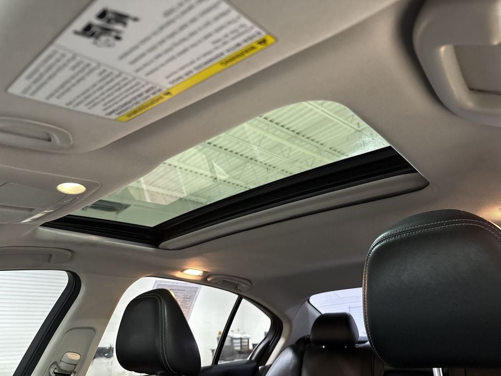 2014 INFINITI Q50 Premium