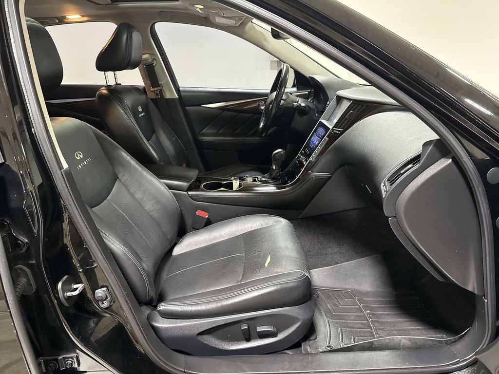 2014 INFINITI Q50 Premium