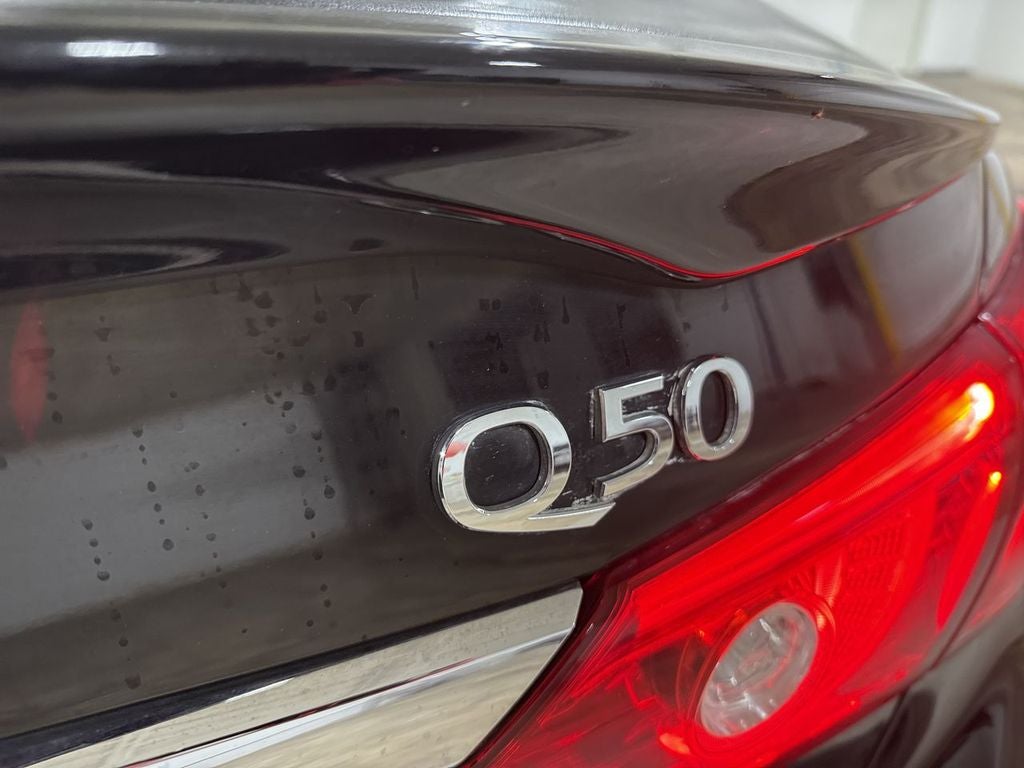 2014 INFINITI Q50 Premium