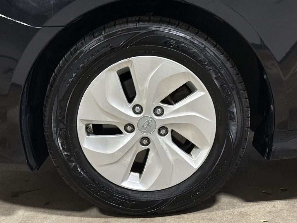 2015 Hyundai Sonata Hybrid Base