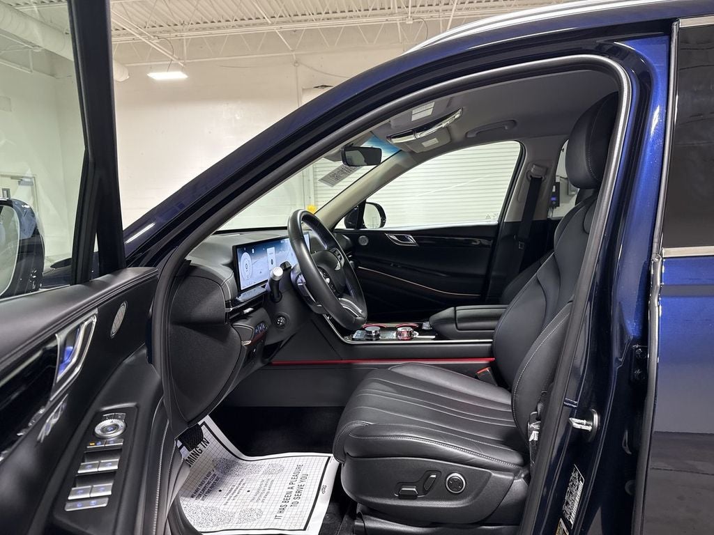 2025 Genesis GV80 2.5T