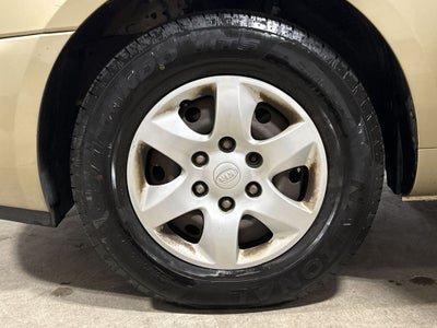 2010 Kia Sedona LX