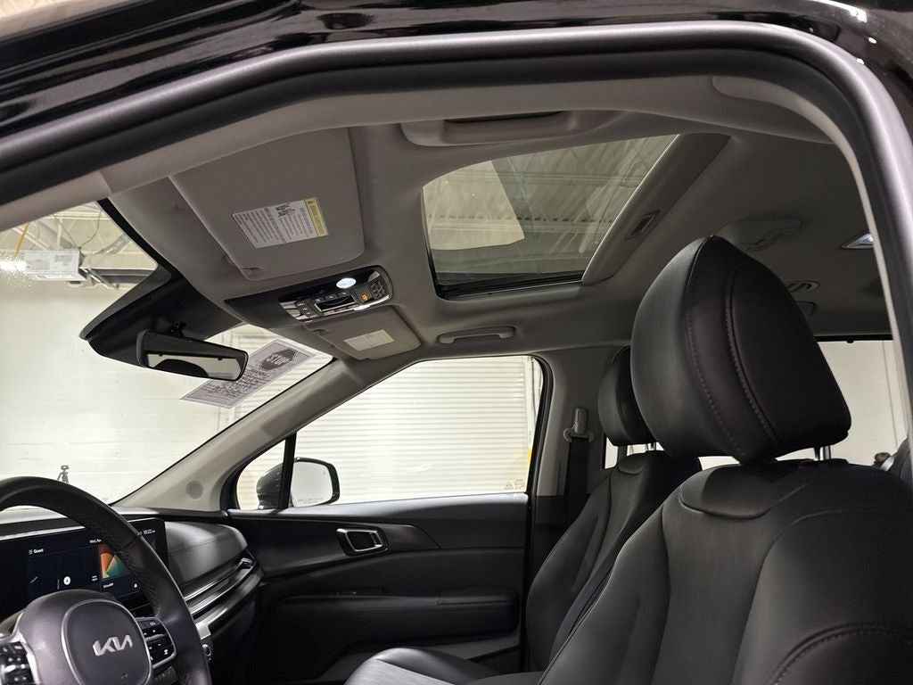 2025 Kia Carnival Hybrid SX