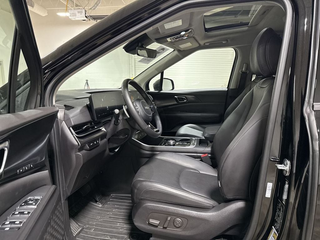 2025 Kia Carnival Hybrid SX