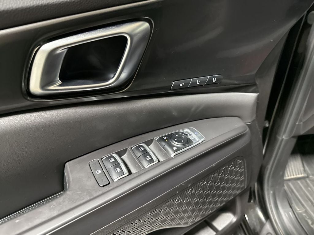 2025 Kia Carnival Hybrid SX