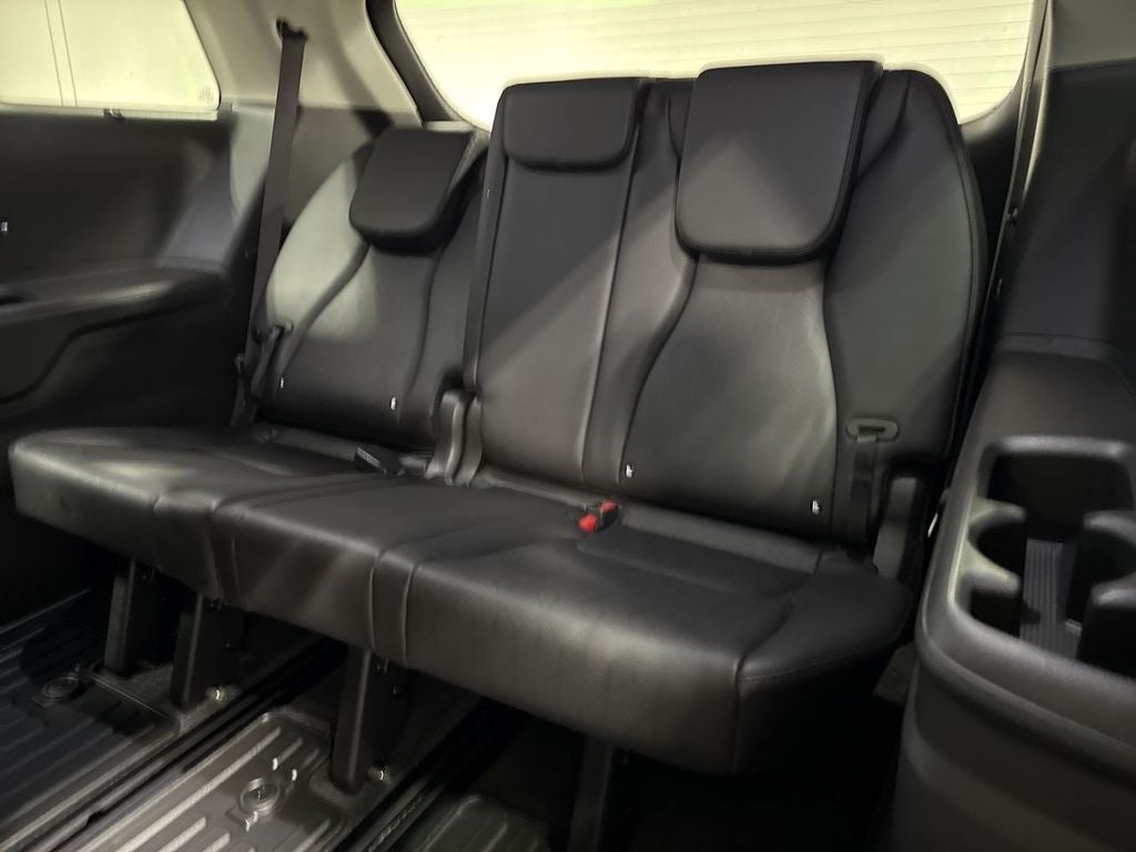 2025 Kia Carnival Hybrid SX