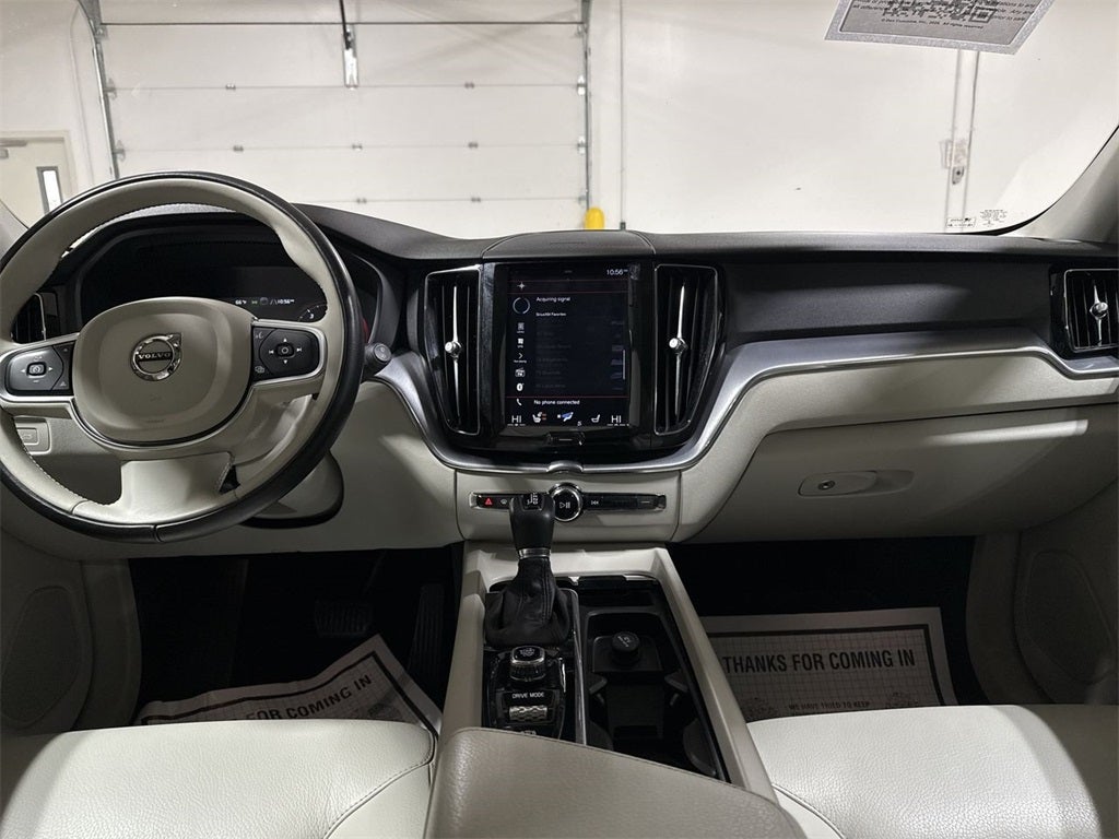 2020 Volvo XC60 T5 Momentum