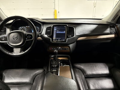 2017 Volvo XC90 T6 Inscription