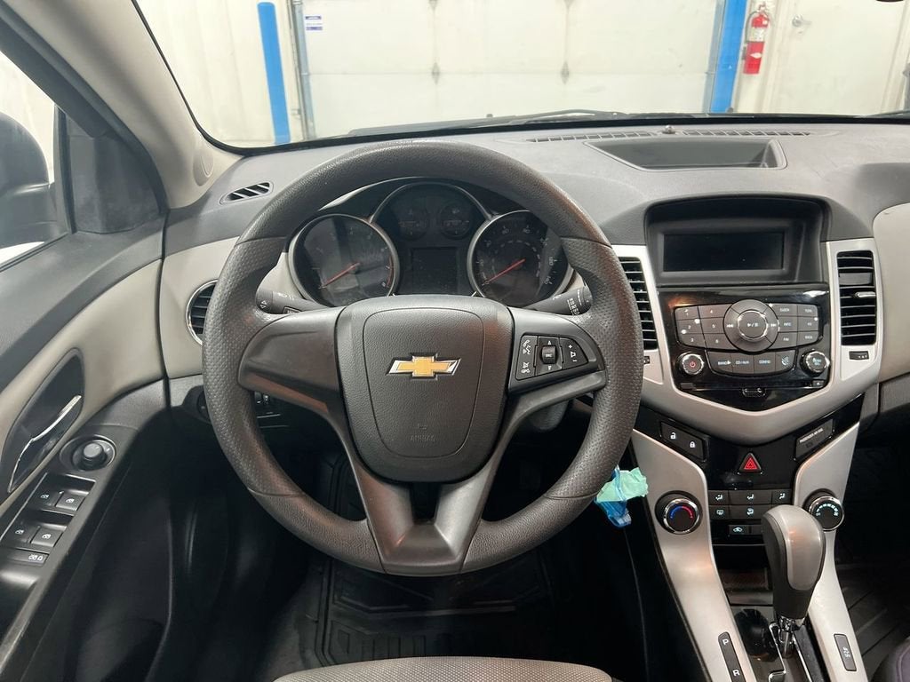 2013 Chevrolet Cruze LS