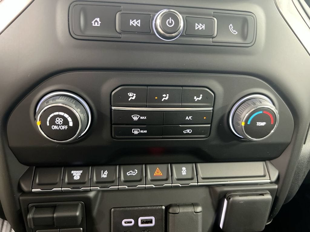 2026 Chevrolet Silverado 3500 HD WT DRW