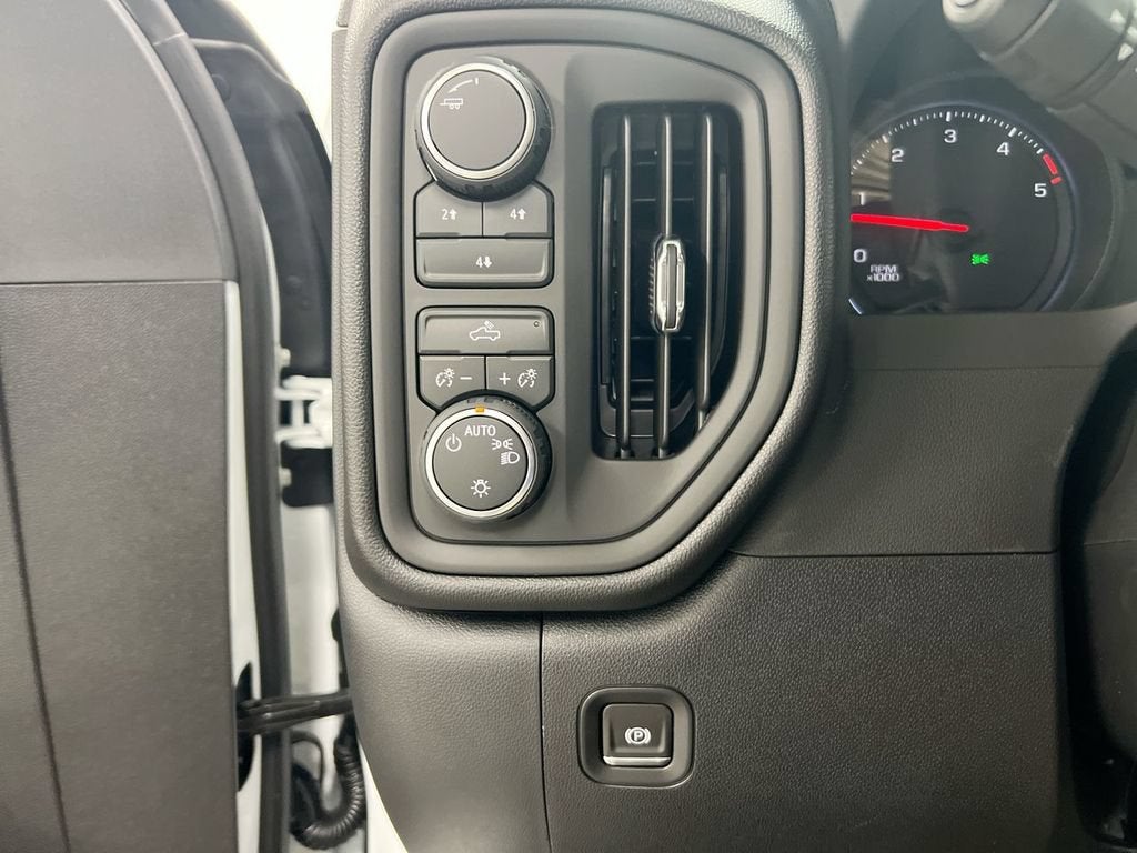 2026 Chevrolet Silverado 3500 HD WT DRW