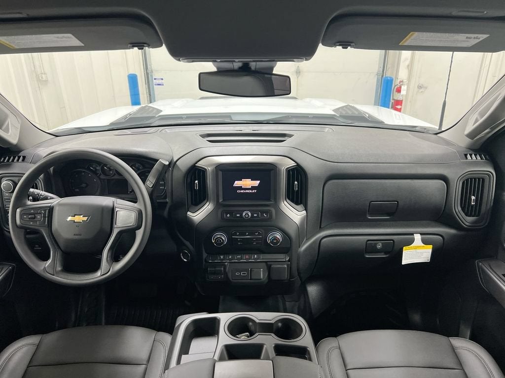 2026 Chevrolet Silverado 3500 HD WT DRW