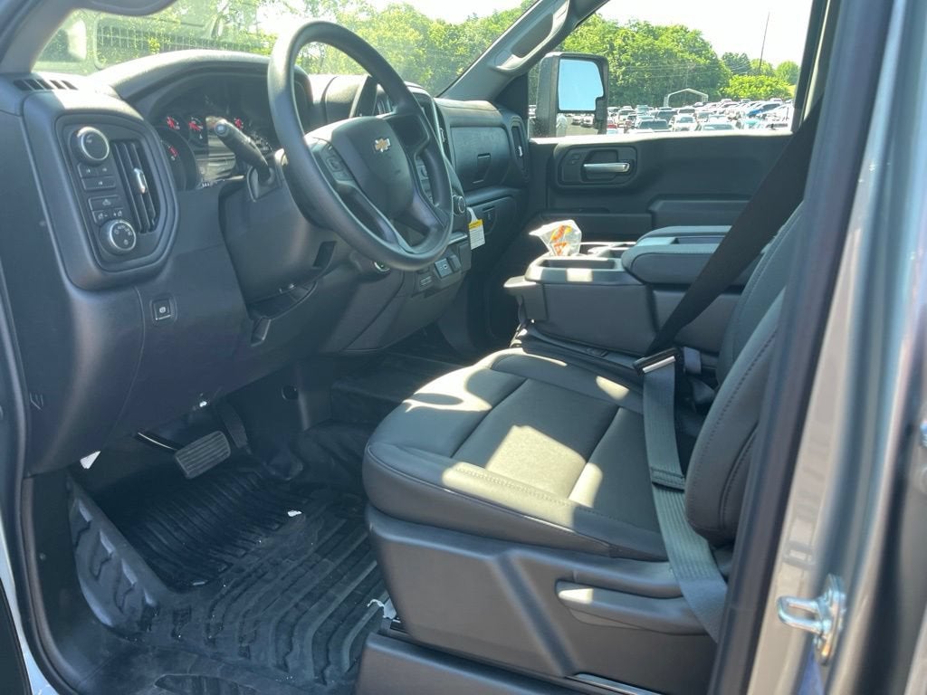 2026 Chevrolet Silverado 3500 HD WT DRW