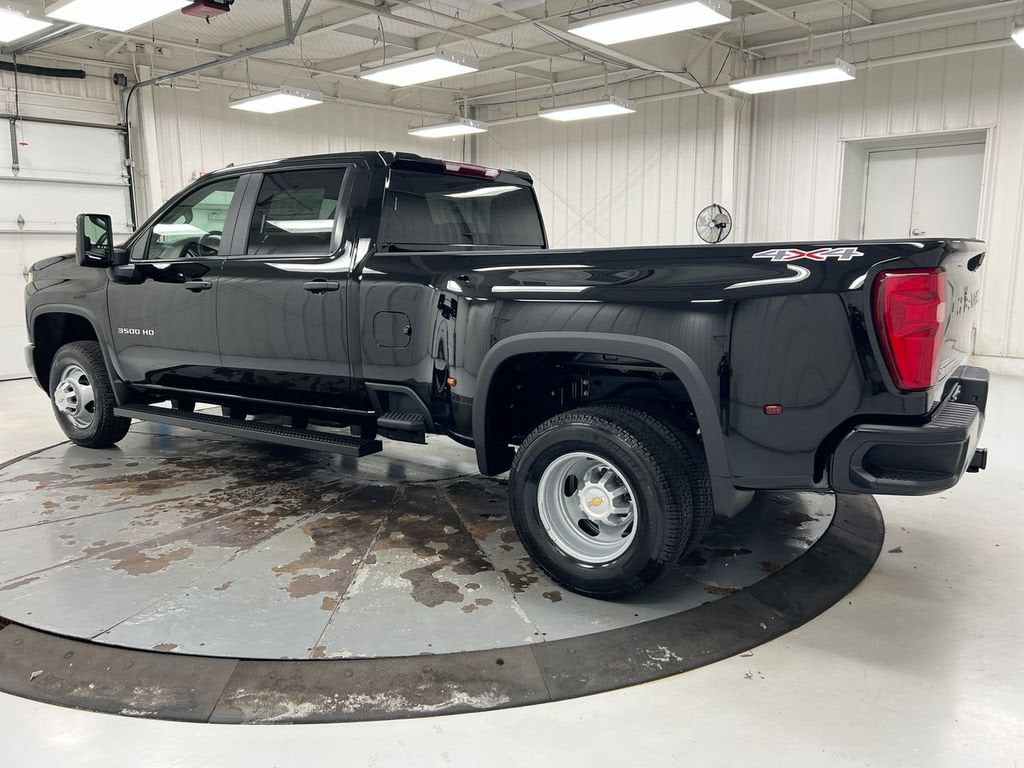 2026 Chevrolet Silverado 3500 HD WT DRW