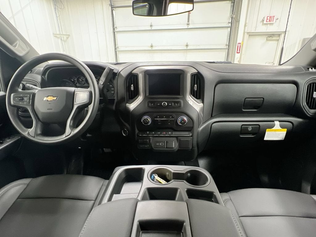 2026 Chevrolet Silverado 3500 HD WT DRW
