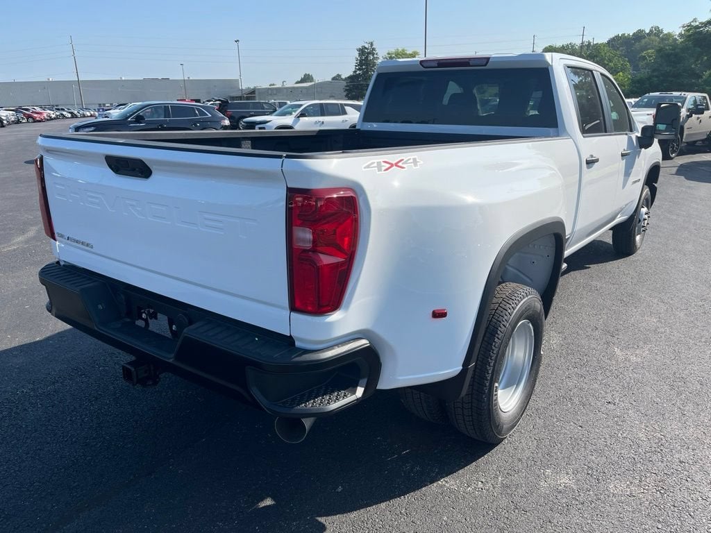 2026 Chevrolet Silverado 3500 HD WT DRW