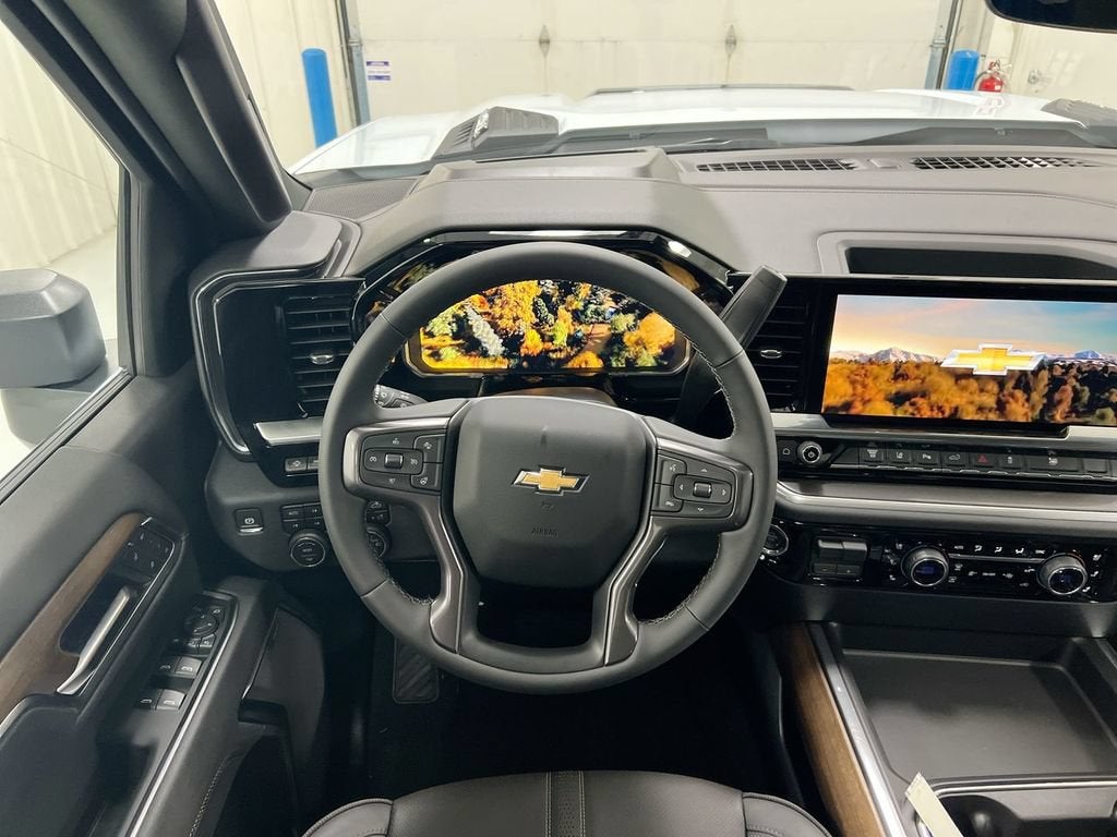 2026 Chevrolet Silverado 3500 HD High Country DRW