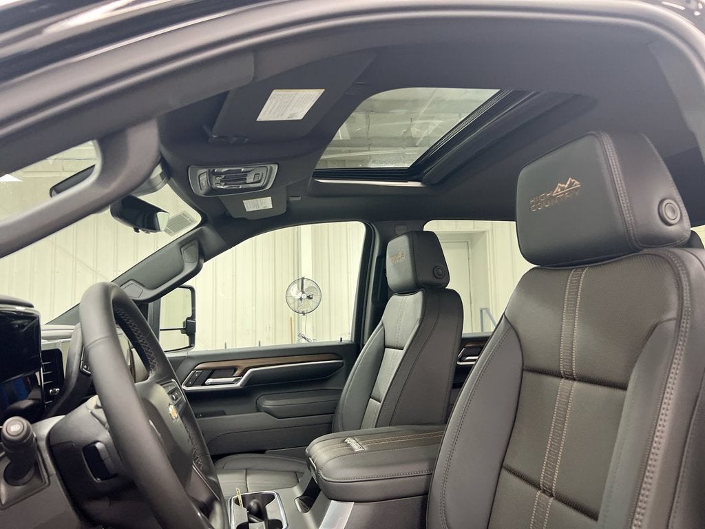 2026 Chevrolet Silverado 3500 HD High Country DRW