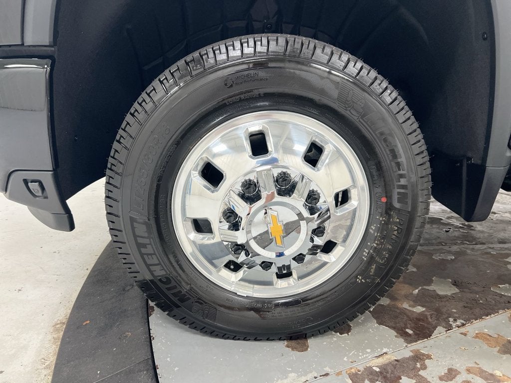 2026 Chevrolet Silverado 3500 HD High Country DRW