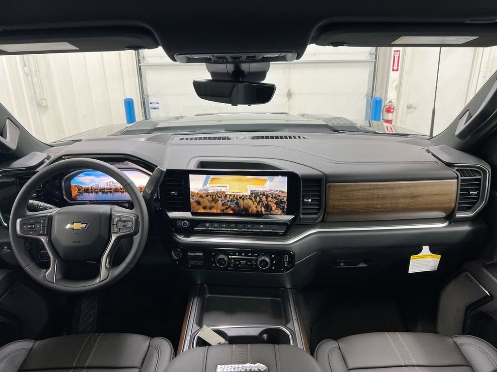 2026 Chevrolet Silverado 3500 HD High Country DRW