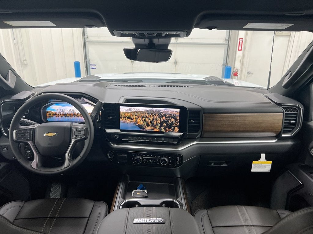 2026 Chevrolet Silverado 3500 HD High Country DRW