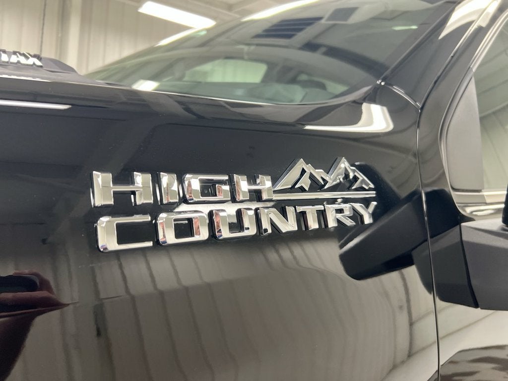 2026 Chevrolet Silverado 3500 HD High Country DRW