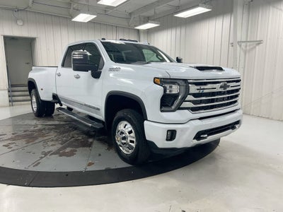 2026 Chevrolet Silverado 3500 HD High Country DRW