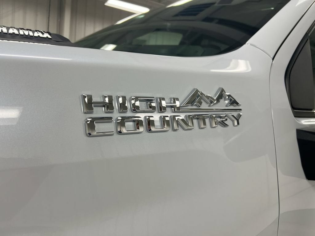 2026 Chevrolet Silverado 3500 HD High Country DRW