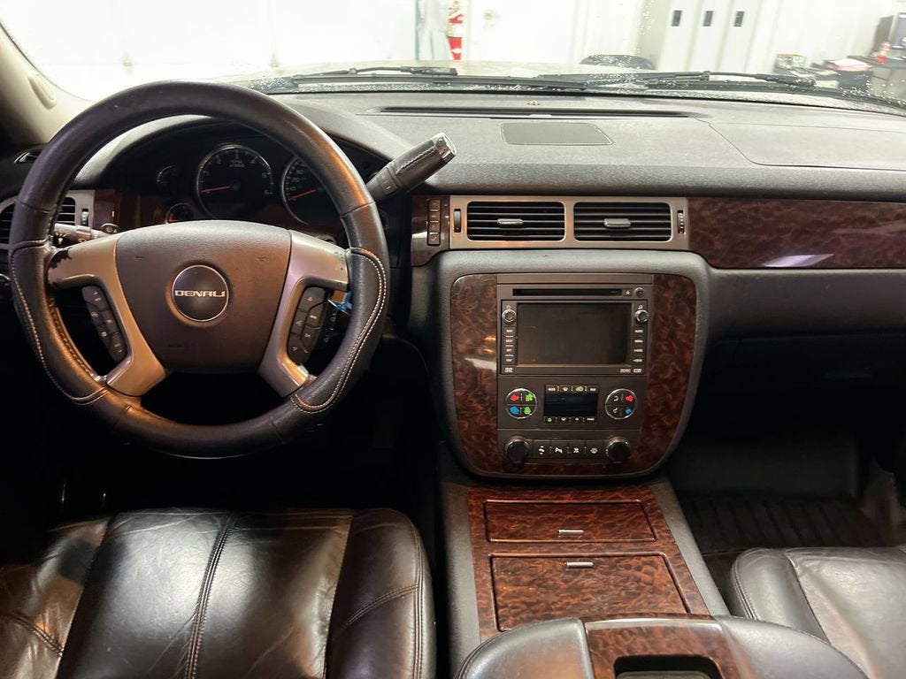 2008 GMC Yukon XL Base