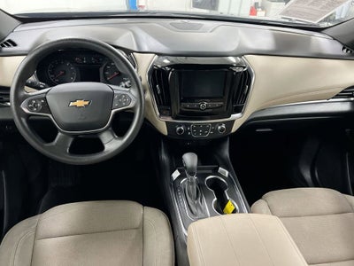 2022 Chevrolet Traverse LS