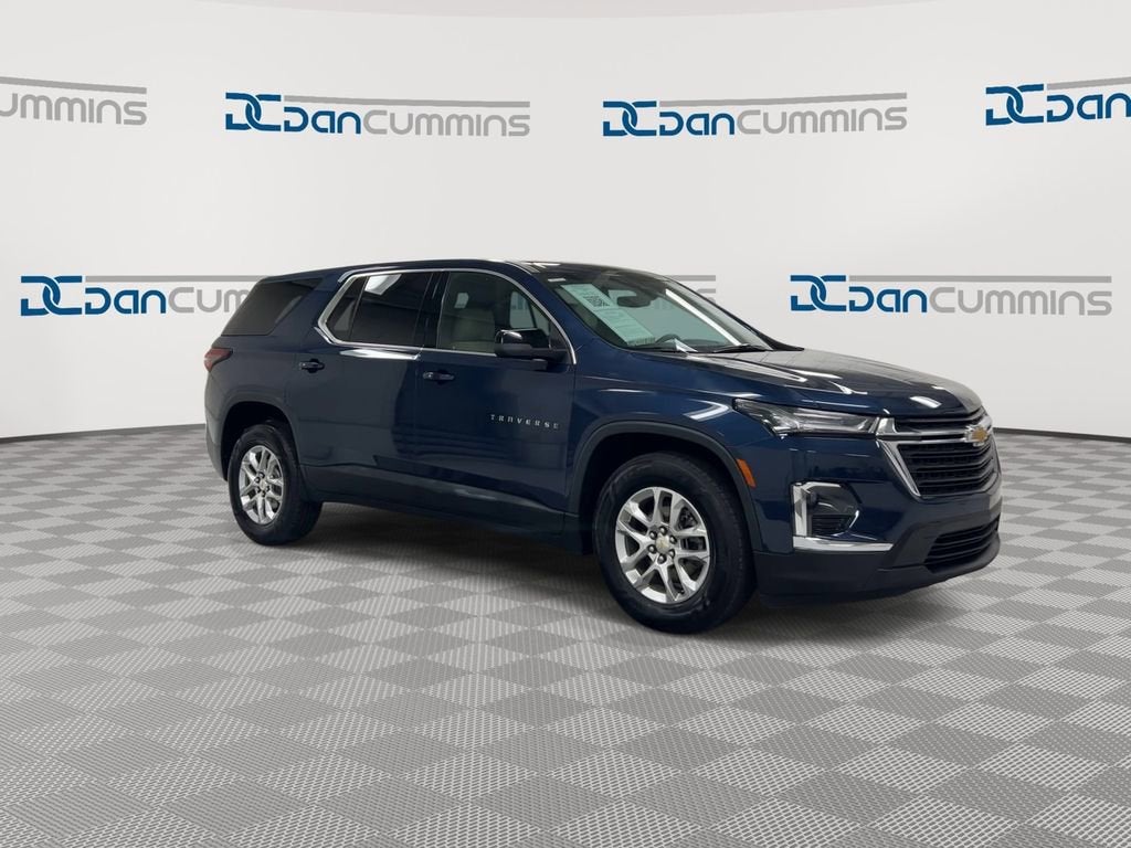 2022 Chevrolet Traverse LS