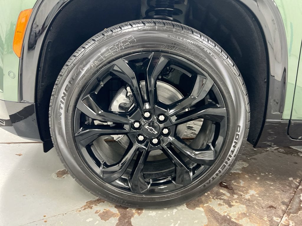 2027 Chevrolet Traverse RS