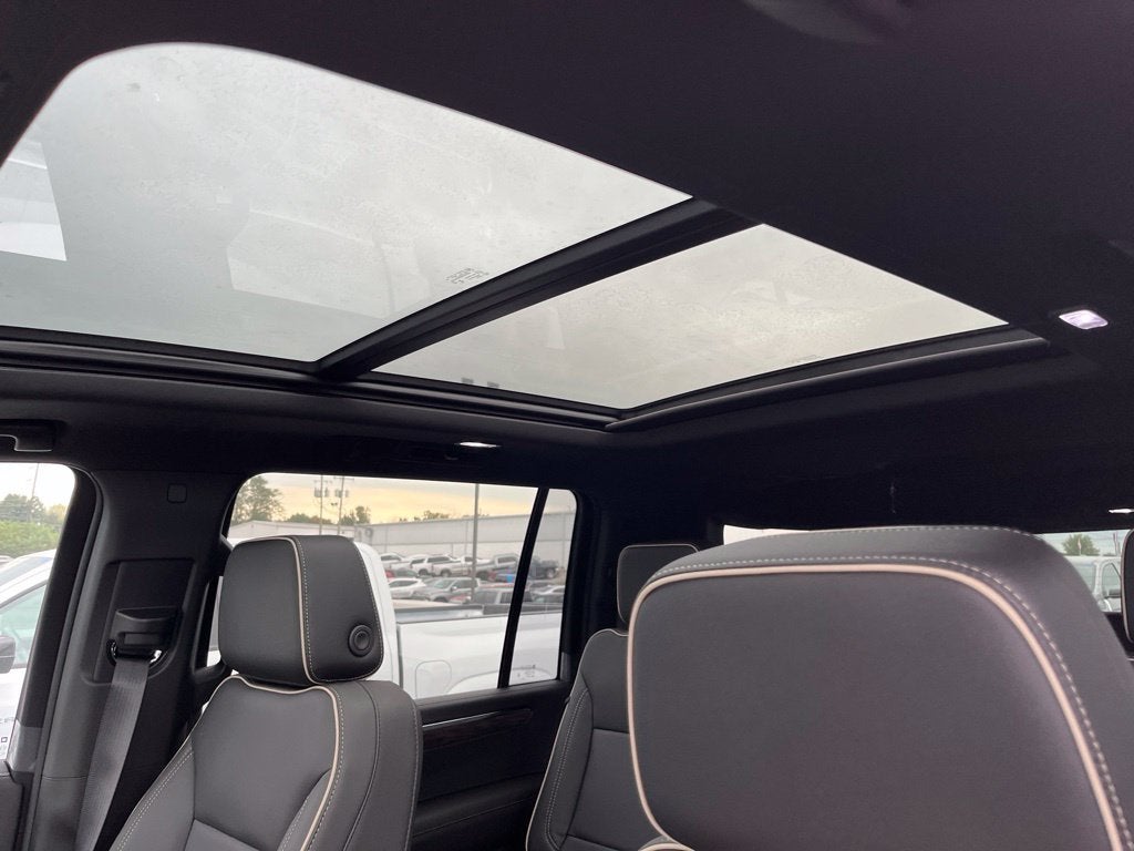 2027 Chevrolet Suburban Premier