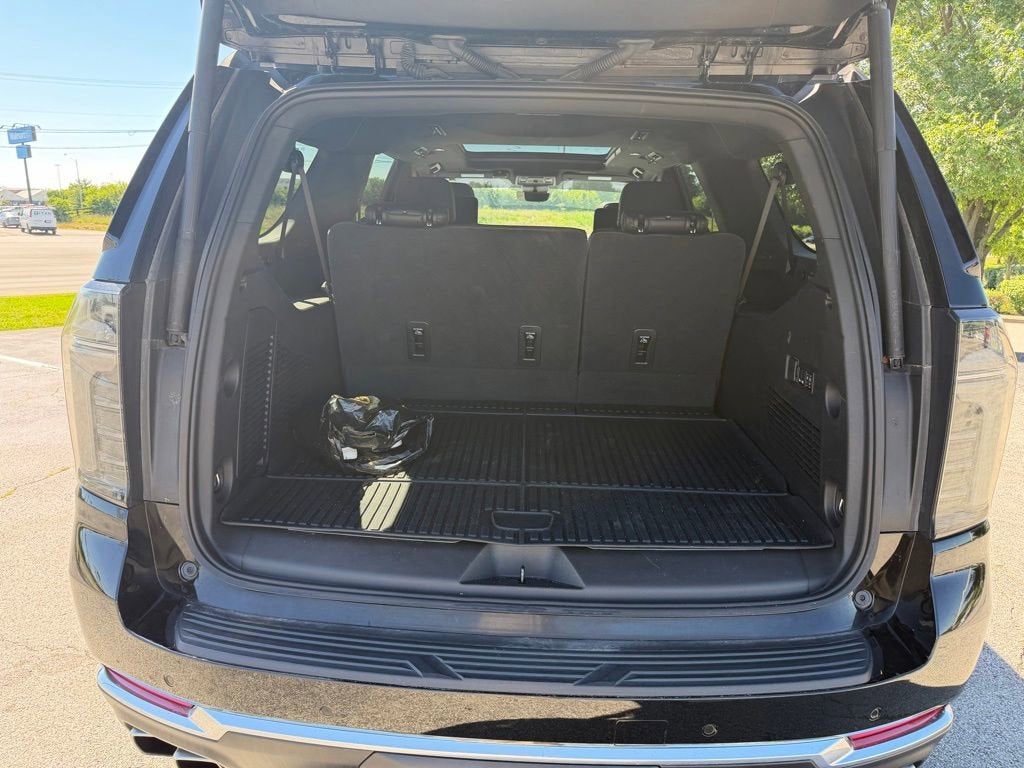 2025 Chevrolet Suburban High Country